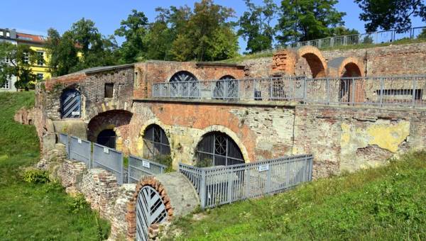 Bastion Ceglarski – pozostałość miejskich fortyfikacji Wrocławia